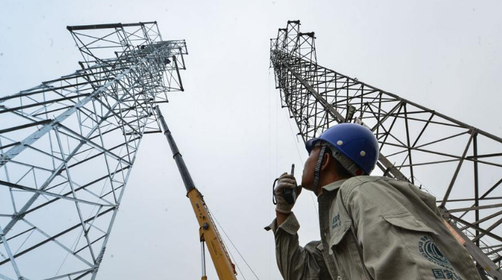 国家电网特高压输电线路工程（800KV)