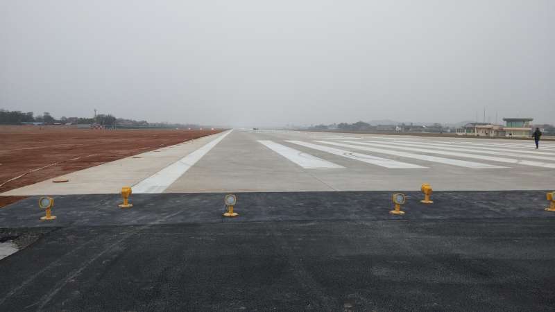 国内某军用机场助航灯光工程